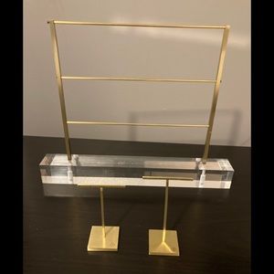 Kendra Scott earring ladder jewelry stand